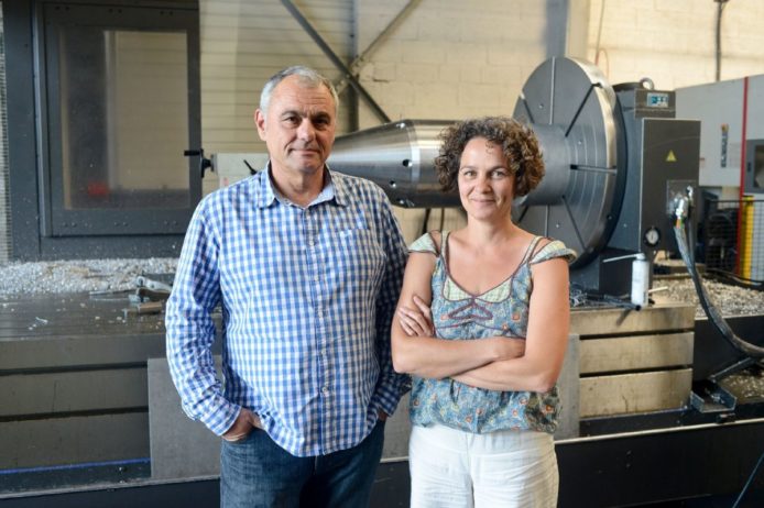 Delta-Meca-secrets-premiere-Scop-amor-age-France-F