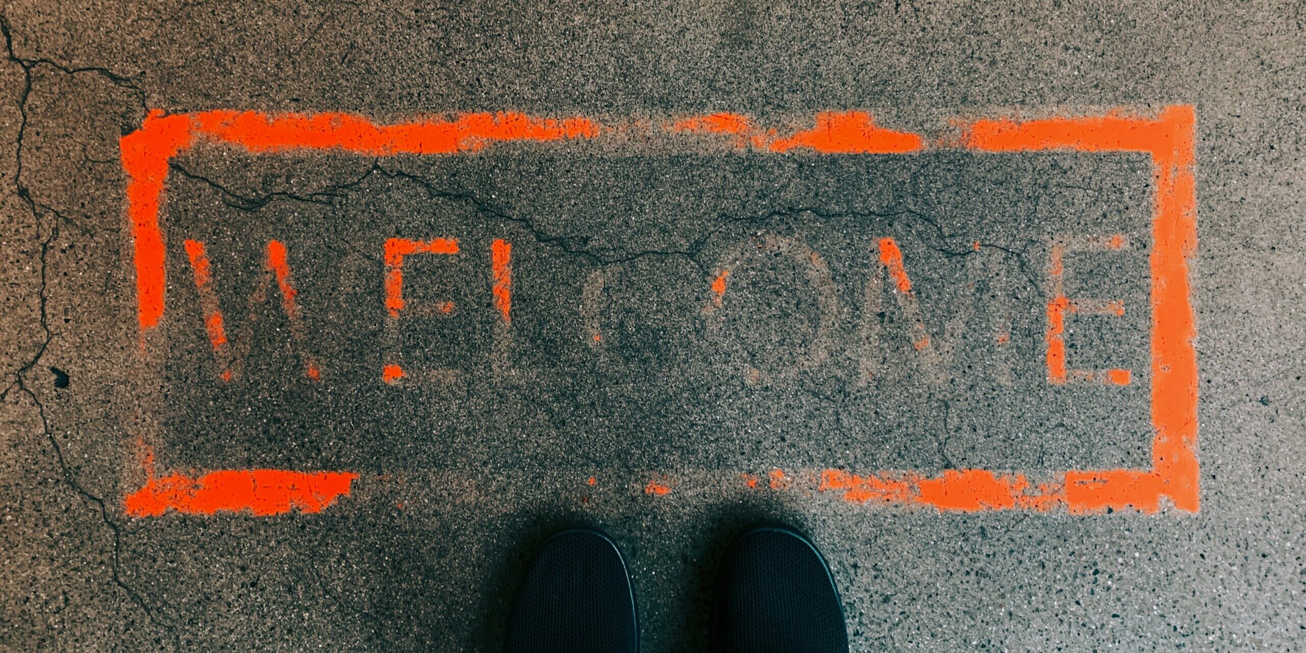 jon-tyson-Es6wM0ASCAU-unsplash